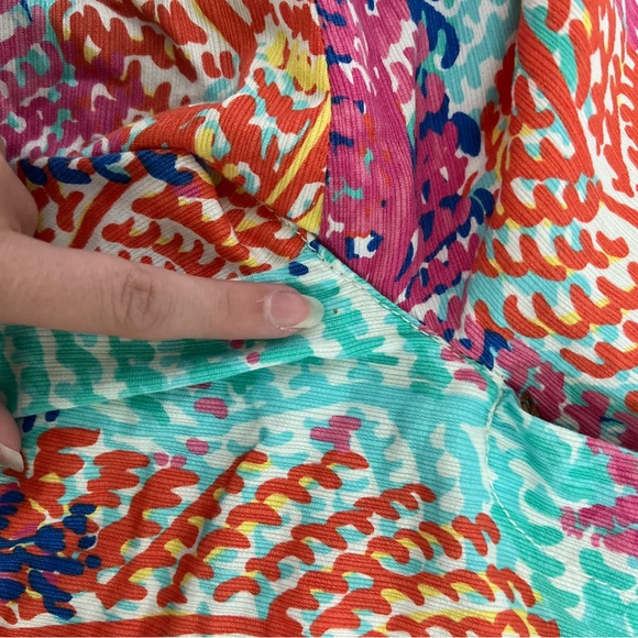 Lilly Pulitzer Electric Feel Callahan Short size 6 - Picture 3 of 5